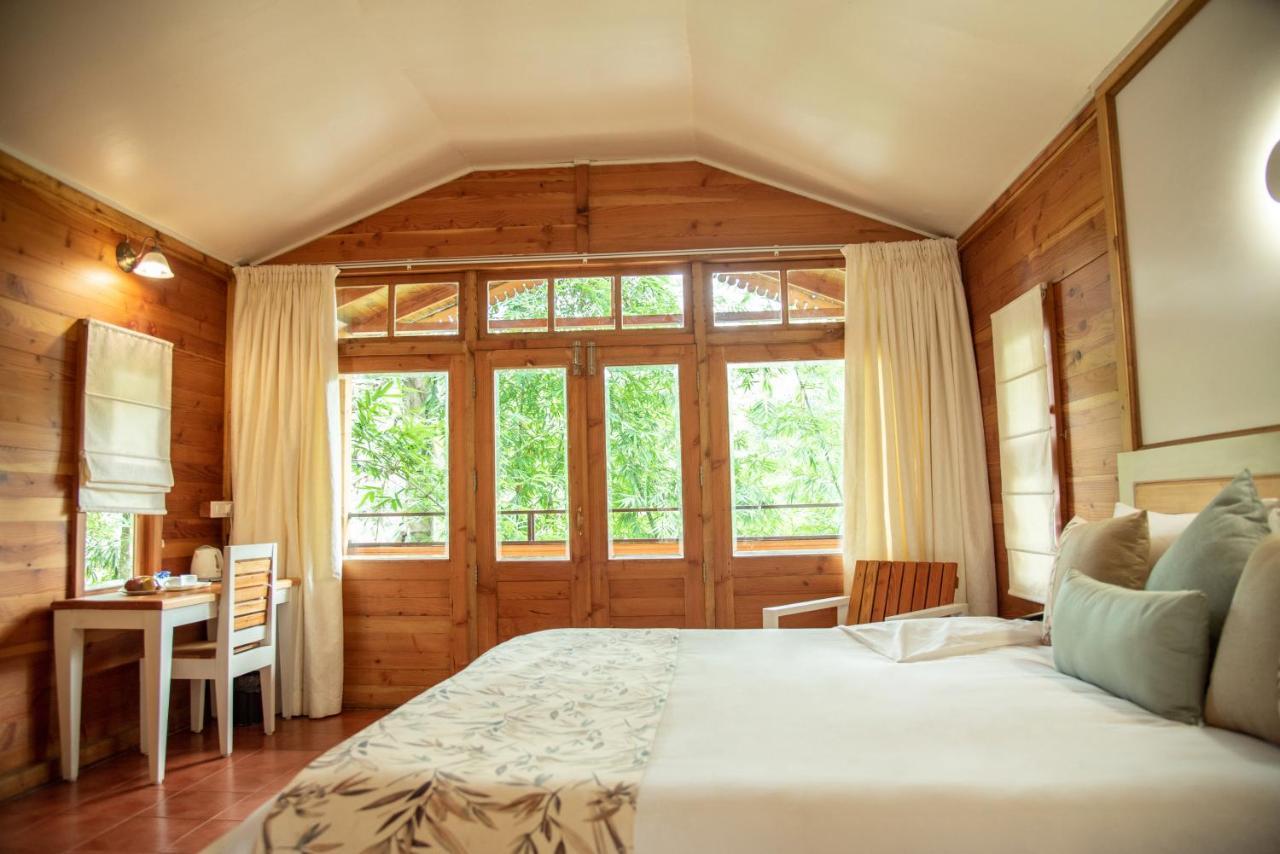 Misty Mountain Experience By Perfect Stays Pirmed ภายนอก รูปภาพ