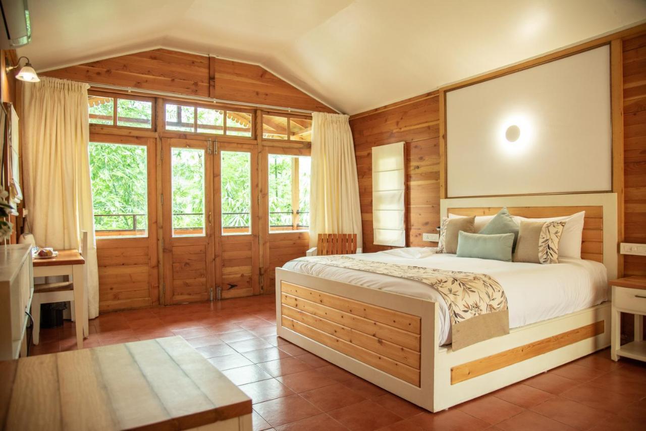 Misty Mountain Experience By Perfect Stays Pirmed ภายนอก รูปภาพ